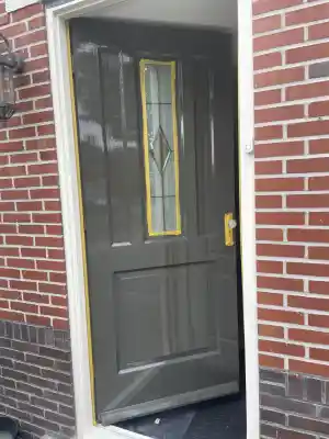 Schilderwerk voordeur.jpg