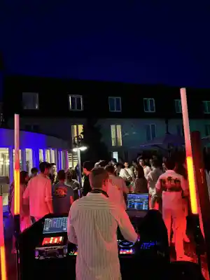 Lufthansa Consulting Sommerevent.jpg