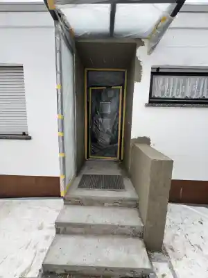 Sanierung Hauseingang und Fassadenarbeiten.jpg