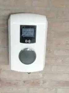 laadpalen_budel_KWE_Installatietechniek_6.jpg