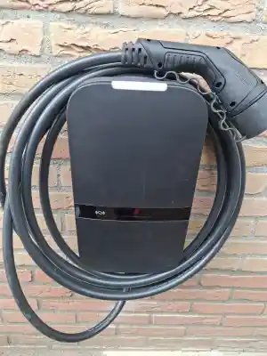Laadpaal vaste kabel .jpg