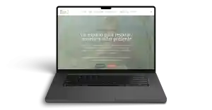 Lliuree estudio de yoga.jpg