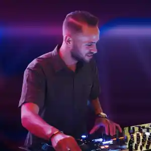 dj_rotterdam_Royaal_Artists_7.jpg