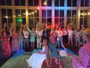 Bruiloftsfeest Menno & Maaike.jpg