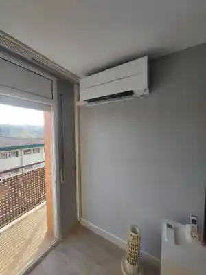 instalador-aire-acondicionado_terrassa_instalacionsmd_7.jpg