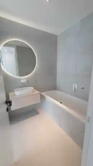 Badkamerrenovatie & Tegelwerk Trap.jpg