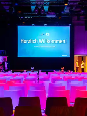 freie-redner_sulzbach-an-der-murr_Planet_Blue_Eventlocation_6.jpg