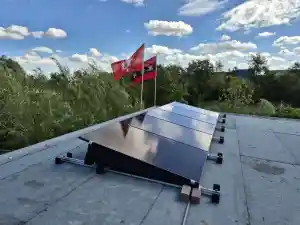 Ruigoord Studio met zonnepanelen en 5 kWh thuisbatterij.jpg