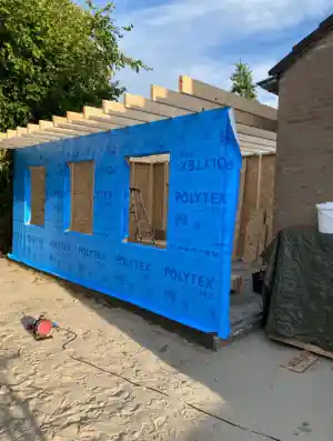 Volledig nieuw geplaatst tuinhuis.jpg