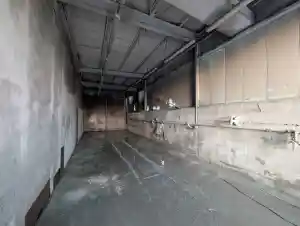 Reinigung einer ehemaligen Sandstrahlhalle.jpg