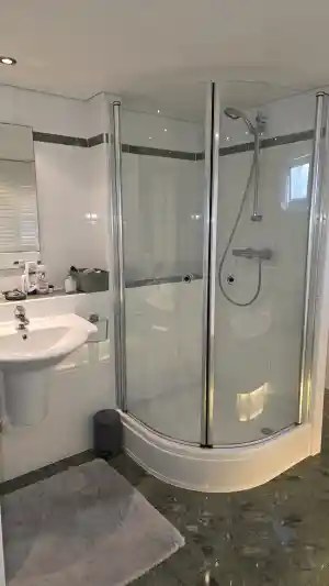 Professionele huisschoonmaak.jpg