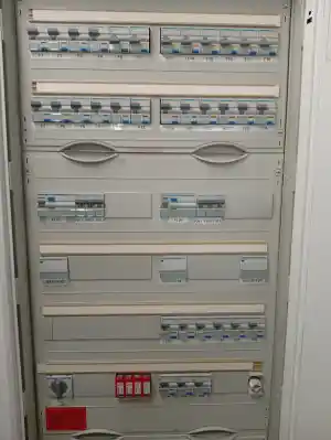 elektriker_berlin_Katta_Elektrotechnik_Installtion_&_Service_5.jpg