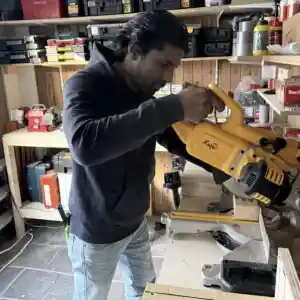 Rajiv Hazenoot Timmerwerken .jpg