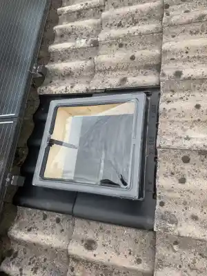 Nieuw 4-pans dakraam geplaatst en afgewerkt 🪟.jpg