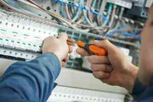 elektricien_maasmechelen-opgrimbie_Electro_Peter_Aerts_2.jpg