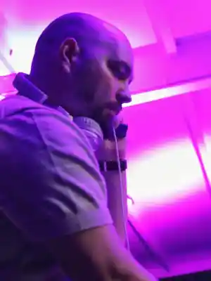 dj_lieser_Deejay_Shorty_3.jpg
