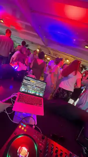 dj_lieser_Deejay_Shorty_5.jpg