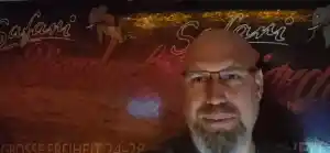 Safari Bierdorf (Reeperbahn).jpg