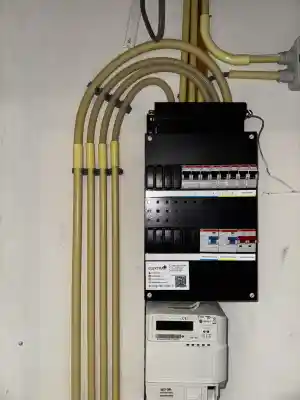 Groepenkast vervangen.jpg