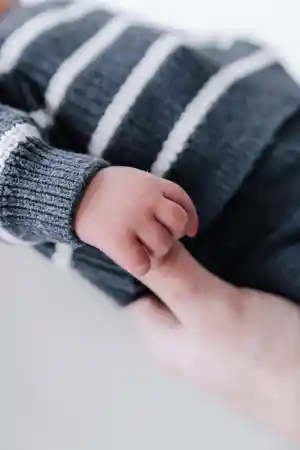 Newborn Shooting.jpg