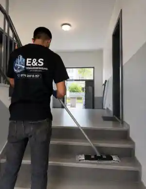 reinigungsfirma_offenburg_E&S_Reinigungsservice__3.jpg