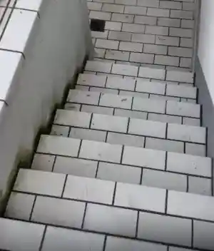 Tätigkeit mit dem Hochdruckreiniger .jpg