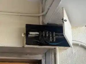 instalador-aire-acondicionado_girona_FIXPRO_GIRONA_Instalaciones_y_reparaciones_Electricidad_y_fontanería_5.jpg