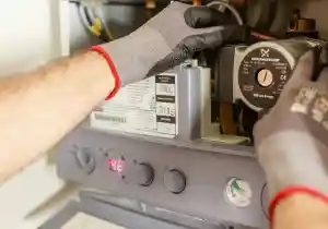 instalador-aire-acondicionado_girona_FIXPRO_GIRONA_Instalaciones_y_reparaciones_Electricidad_y_fontanería_2.jpg
