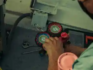 instalador-aire-acondicionado_girona_FIXPRO_GIRONA_Instalaciones_y_reparaciones_Electricidad_y_fontanería_climatización__3.jpg