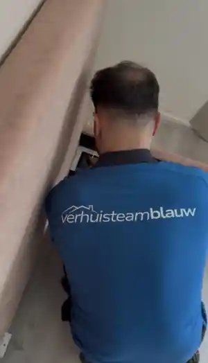 verhuisbedrijf_arnhem_Verhuisteam_Blauw_3.jpg