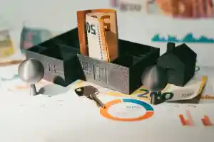 finanzberater_haiger_Immobilien_&_Finanz_Maklerbüro_3.jpg