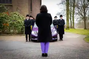 uitvaartverzorger_harderwijk_Carla_Pieper_Uitvaartbegeleiding_5.jpg
