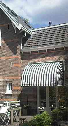 zonwering_haarlem_Primalux_Zonwering_&_Garagedeuren_3.jpg