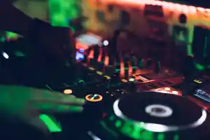 dj_duisburg_DJ_Redoo_Veranstaltungstechnik_3.jpg