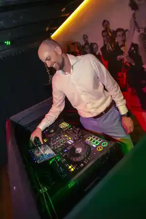 dj_gouda_Sebastic_5.jpg