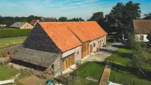 schrijnwerker_assenede_RD_SCHRIJN-_TIMMER-_EN_DAKWERKEN_3.jpg