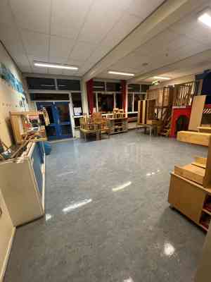 Basisschool vloeren onderhoud .jpg