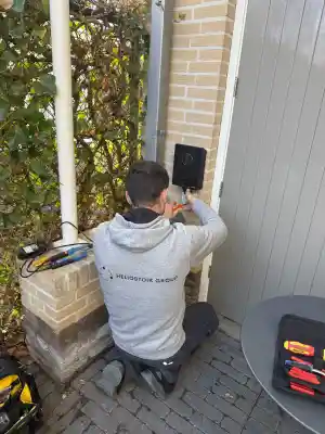 elektricien_borne_Heliostoik_B.V._4.jpg