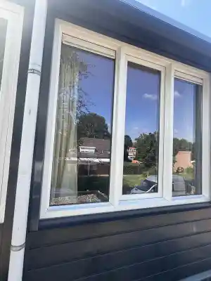 schoonmaakbedrijf_apeldoorn_Emza_Schoonmaak_3.jpg