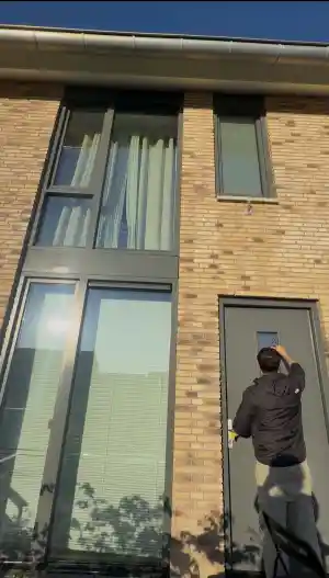 schoonmaakbedrijf_apeldoorn_Emza_Schoonmaak_5.jpg