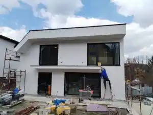 Buitenstucwerk strak afgewerkt.jpg