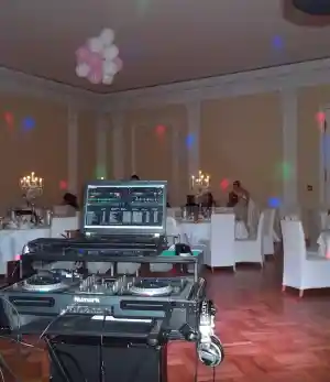 dj_h%C3%B6now_DJ_FREDDY_S._/_D.I.S.C._O._(Neuenhagen_b._Berlin)_4.jpg