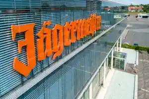 PROJEKT: „MAST JÄGERMEISTER“.jpg