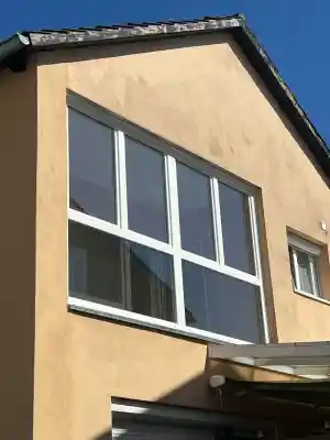 Änderung offener Balkon zu einem geschlossenen hergestellt.jpg