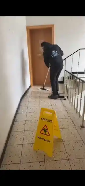 reinigungsfirma_meschede_Korkut_Gebäudereinigung_5.jpg