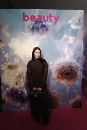 Sila Sahin | Fotograaf 📷.jpg