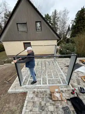 Gartenhaus Montage.jpg