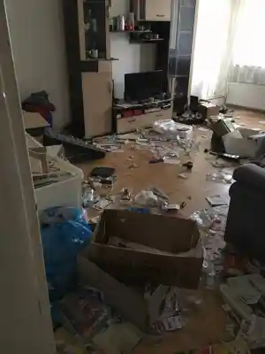 Komplette Entrümpelung einer 5-Zimmer-Messie-Wohnung.jpg