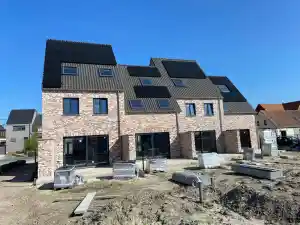 zonnepanelen_menen-lauwe_VDL_Energy_5.jpg