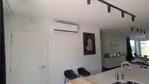 airco installatie 2 x mono split.jpg